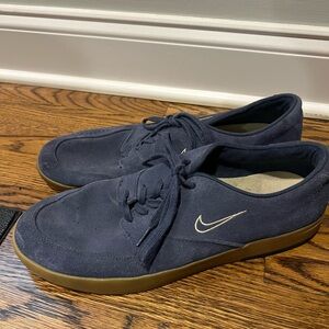 Men’s Size 13 Rodriguez Nike Skateboard Shoes Royal Blue and Gum Colorway